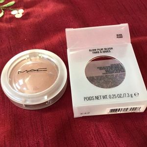 MAC Glow Play Blush in Blush, Please